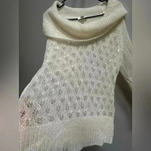 Y2K Ann Taylor Loft Wool Blend Beaded Cowl Sweater | Cream & Silver | Size L - Picture 6 of 13
